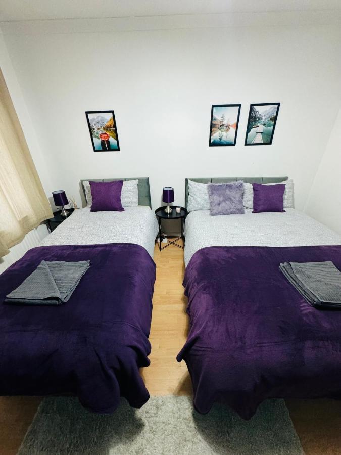 2 Bedrooms House Near Central Londyn Zewnętrze zdjęcie